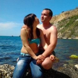 Пара ищет девушку в Казани для развратного секса